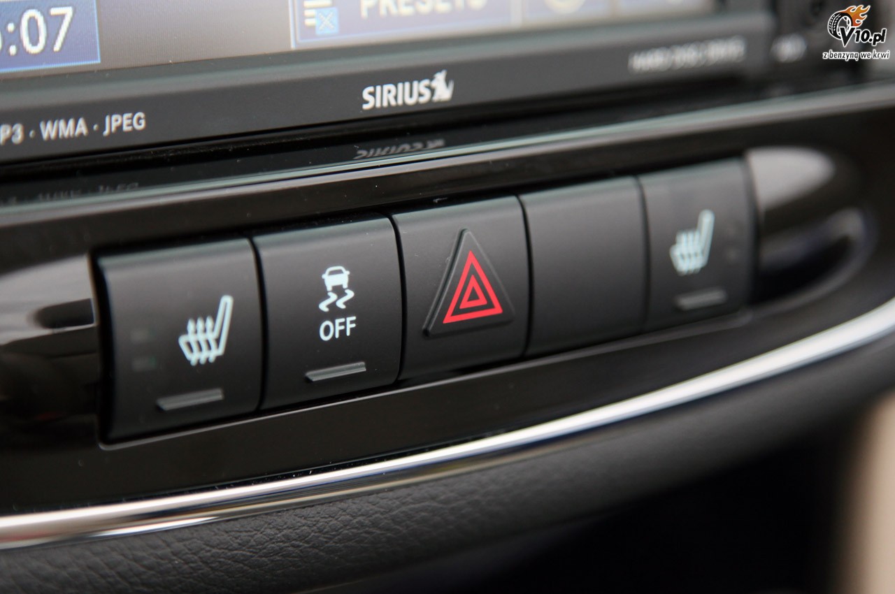 Chrysler 200 Cabrio model 2011