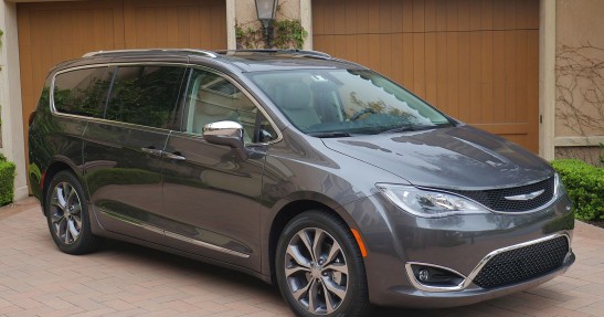 Chrysler Pacifica 2017