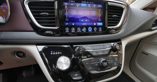 Chrysler Pacifica 2017
