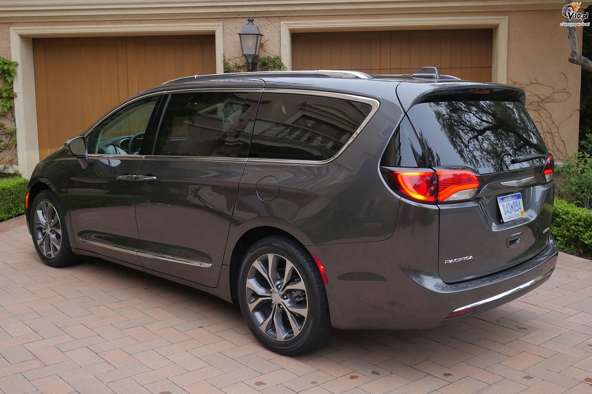 Chrysler Pacifica 2017