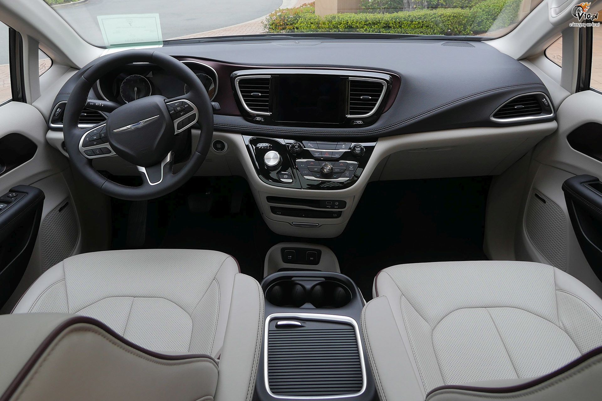 Chrysler Pacifica 2017