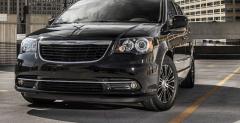 Chrysler Town and Country S