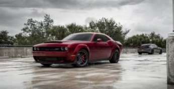 Dodge Challenger Demon na customowych felgach Vossena