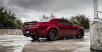 Dodge Challenger Demon na felgach Vossen