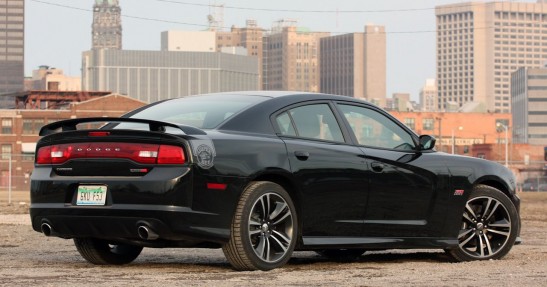Dodge Charger SRT8 Super Bee