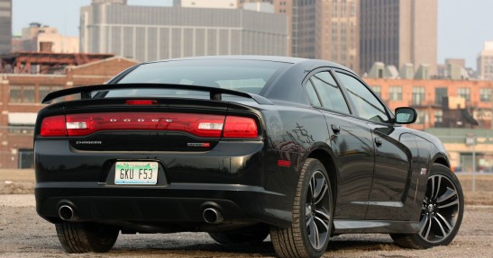 Dodge Charger SRT8 Super Bee