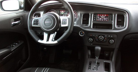 Dodge Charger SRT8 Super Bee