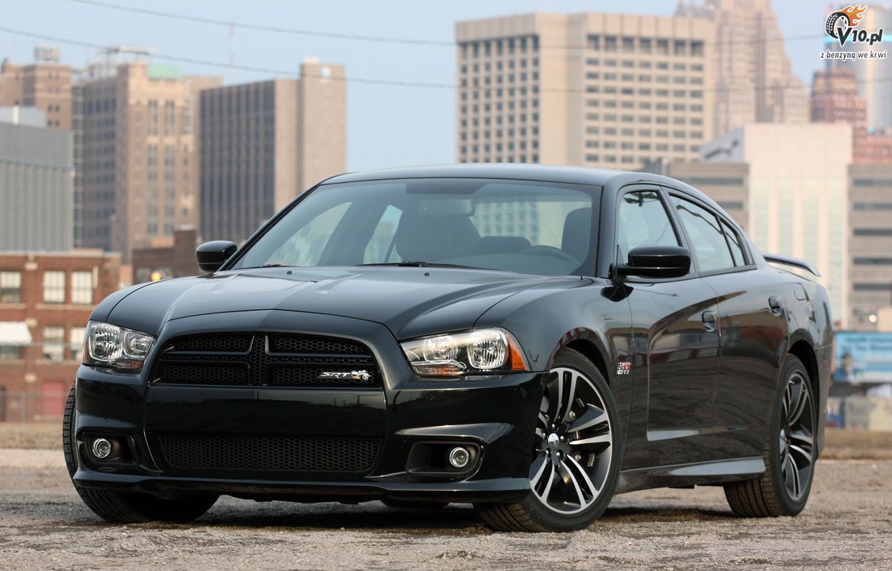 Dodge Charger SRT8 Super Bee