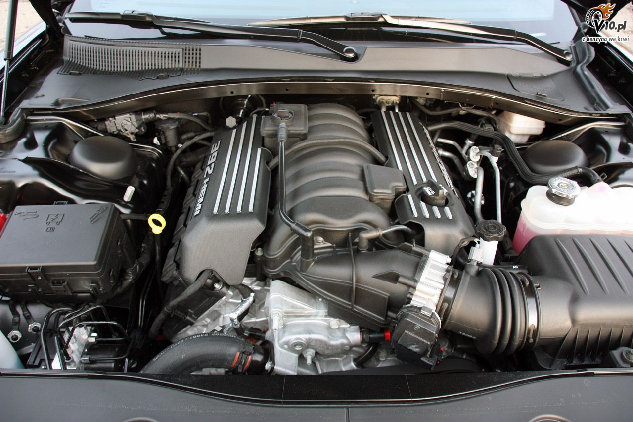 Dodge Charger SRT8 Super Bee