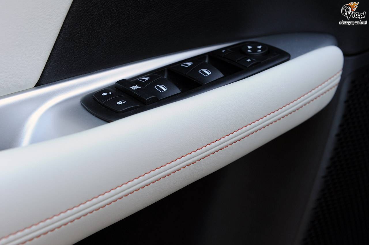 Dodge Journey model 2011