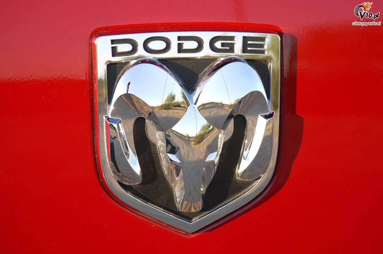 Ram 3500 HD Laramie Mega Cab model 2011