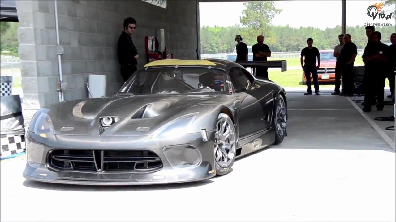 SRT Viper GTS-R