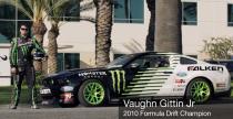 Vaughn Gittin Jr. w Mustangu ciga... model RC