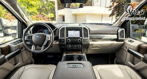 Ford F-450 Limited