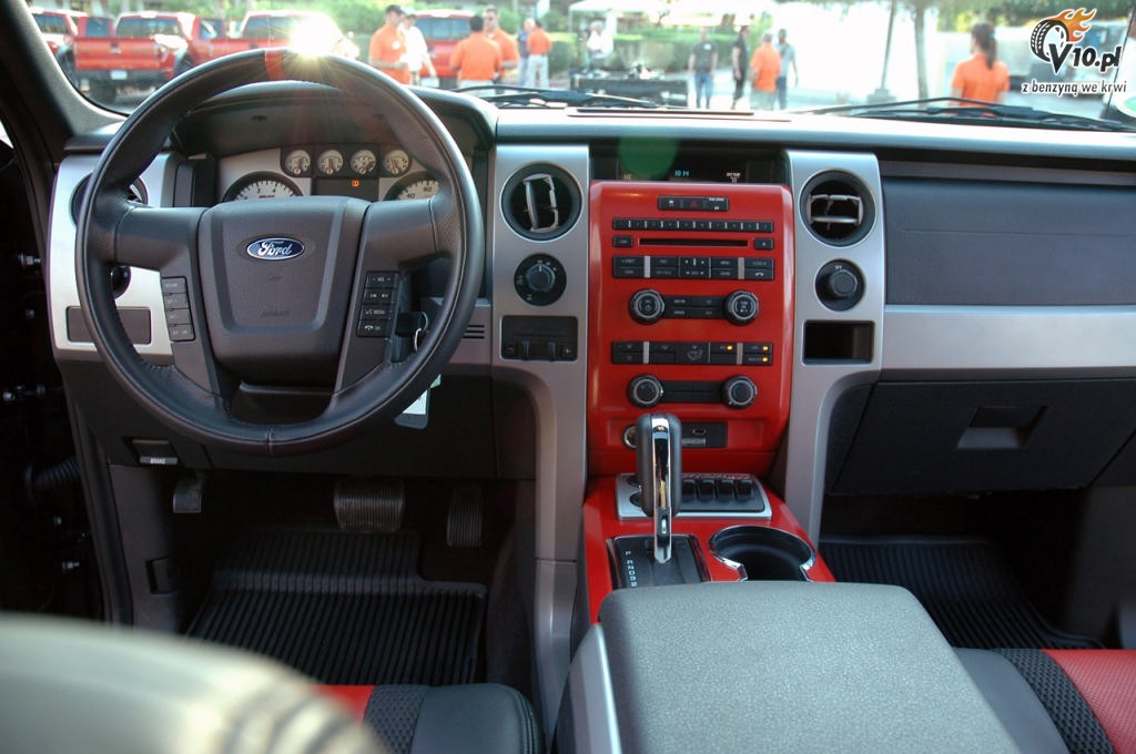 Ford F-150 SVT Raptor