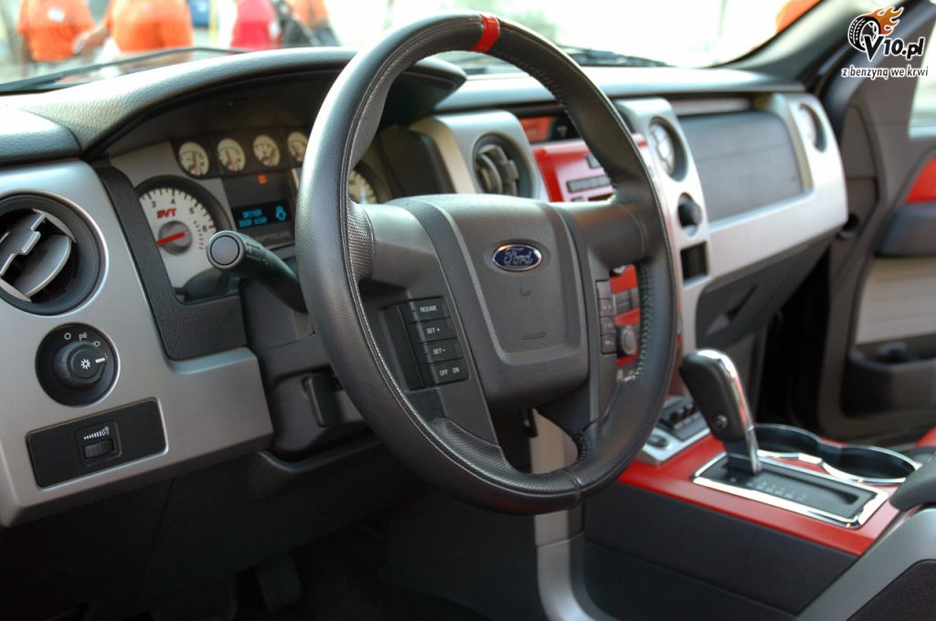 Ford F-150 SVT Raptor