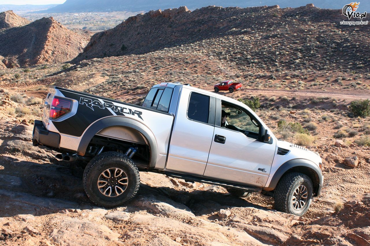 Ford SVT Raptor w terenie