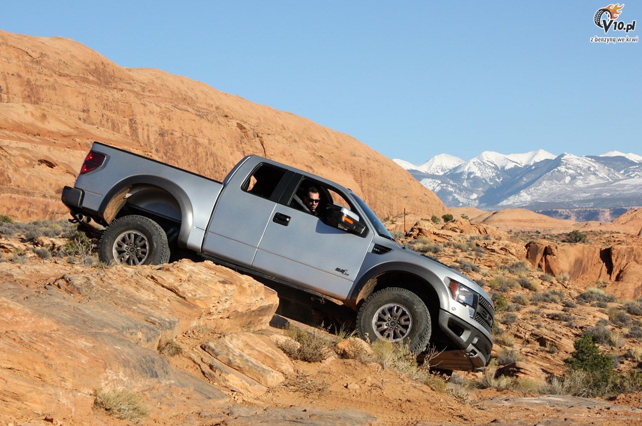 Ford SVT Raptor w terenie
