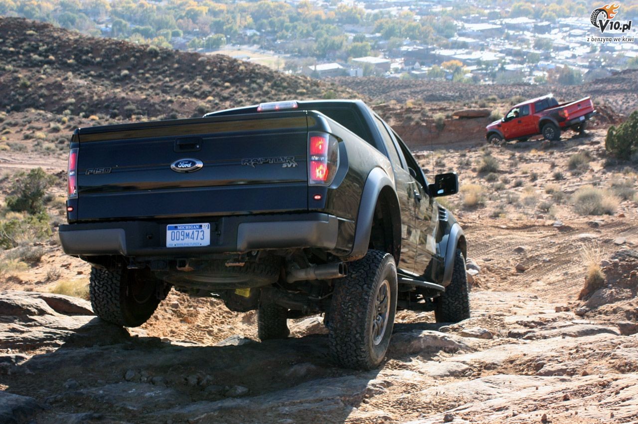 Ford SVT Raptor w terenie