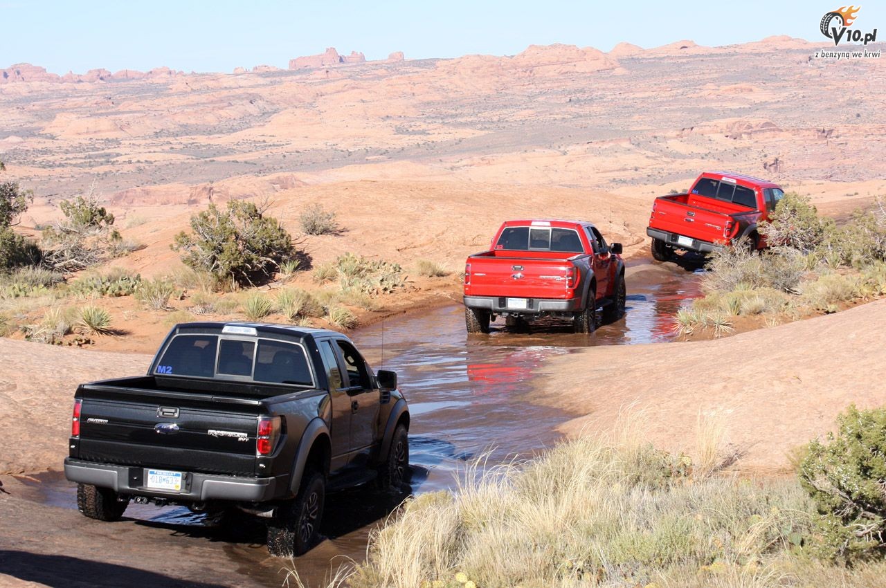 Ford SVT Raptor w terenie