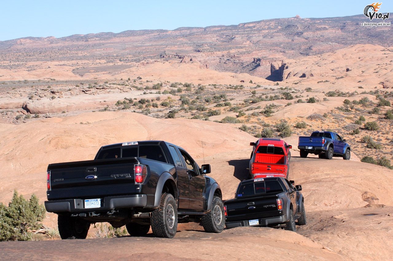 Ford SVT Raptor w terenie