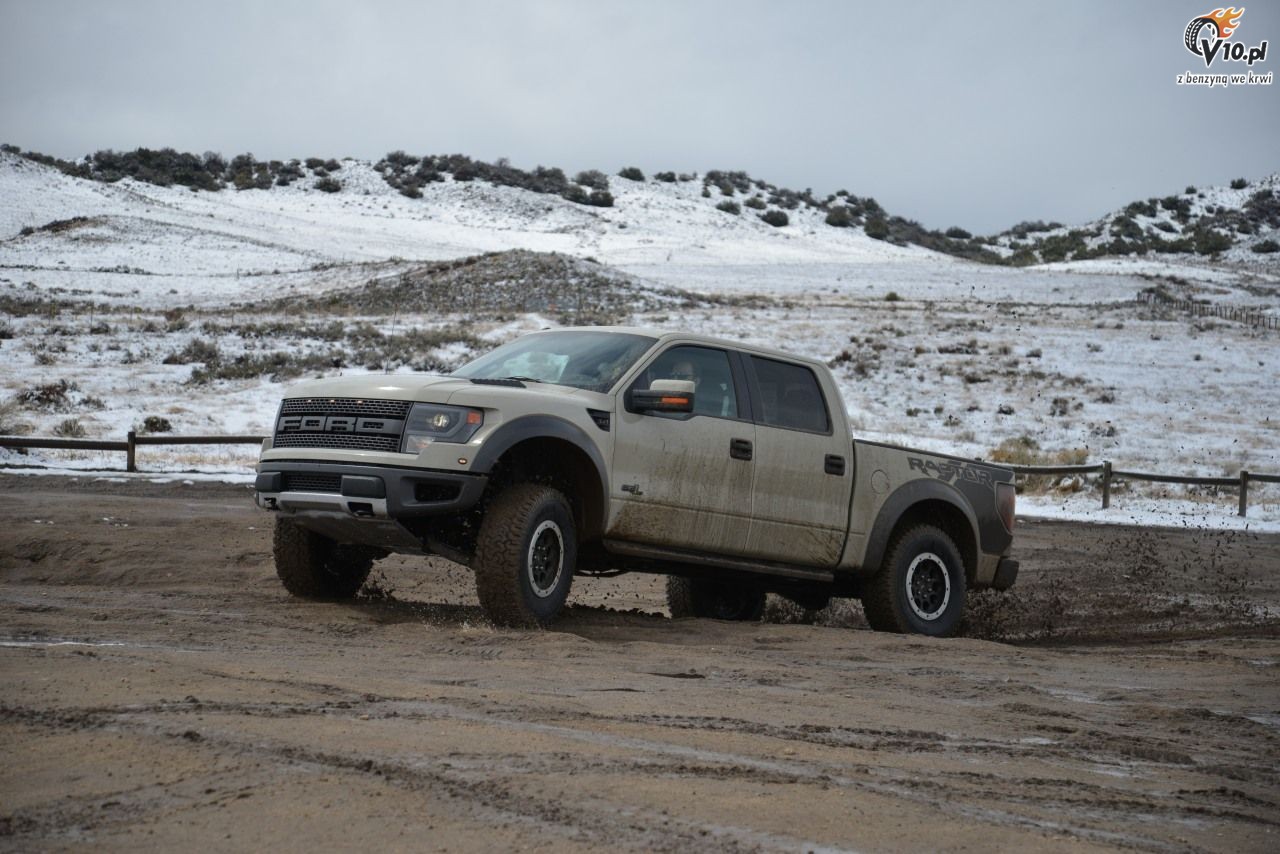 Ford SVT Raptor Supercrew model na rok 2013