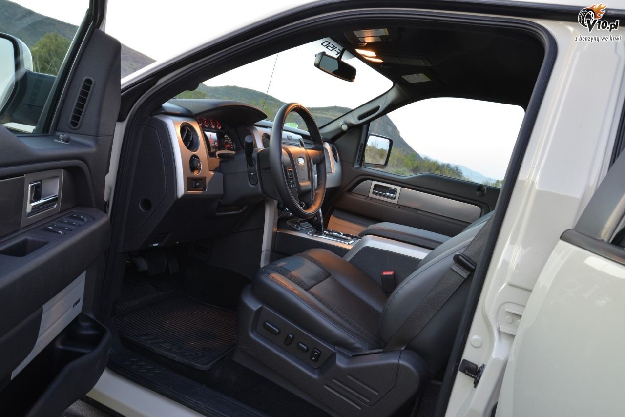 Ford SVT Raptor Supercrew model na rok 2013