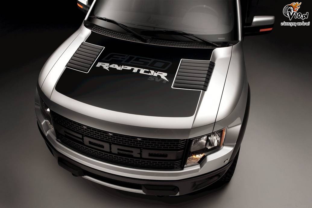 Ford F-150 SVT Raptor Super Crew