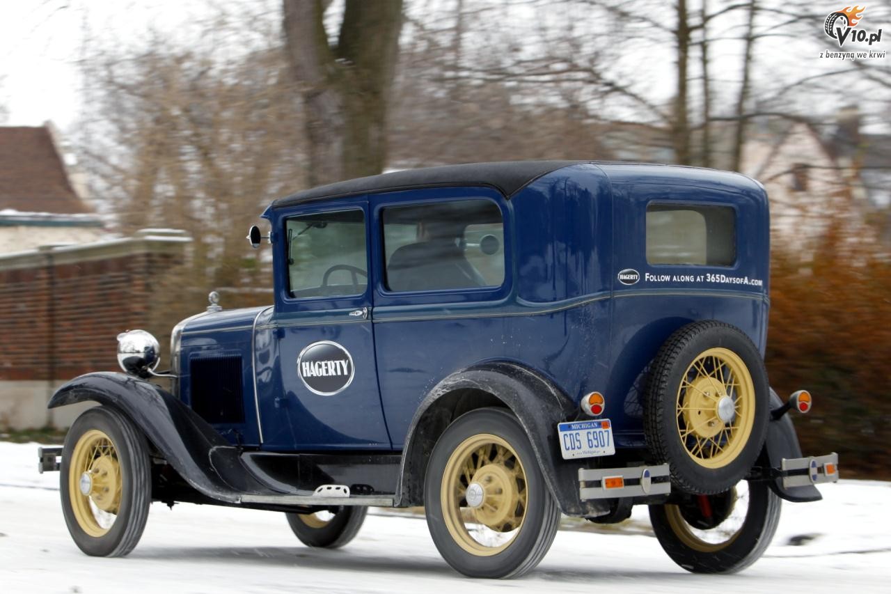 Forda A Tudor Sedan