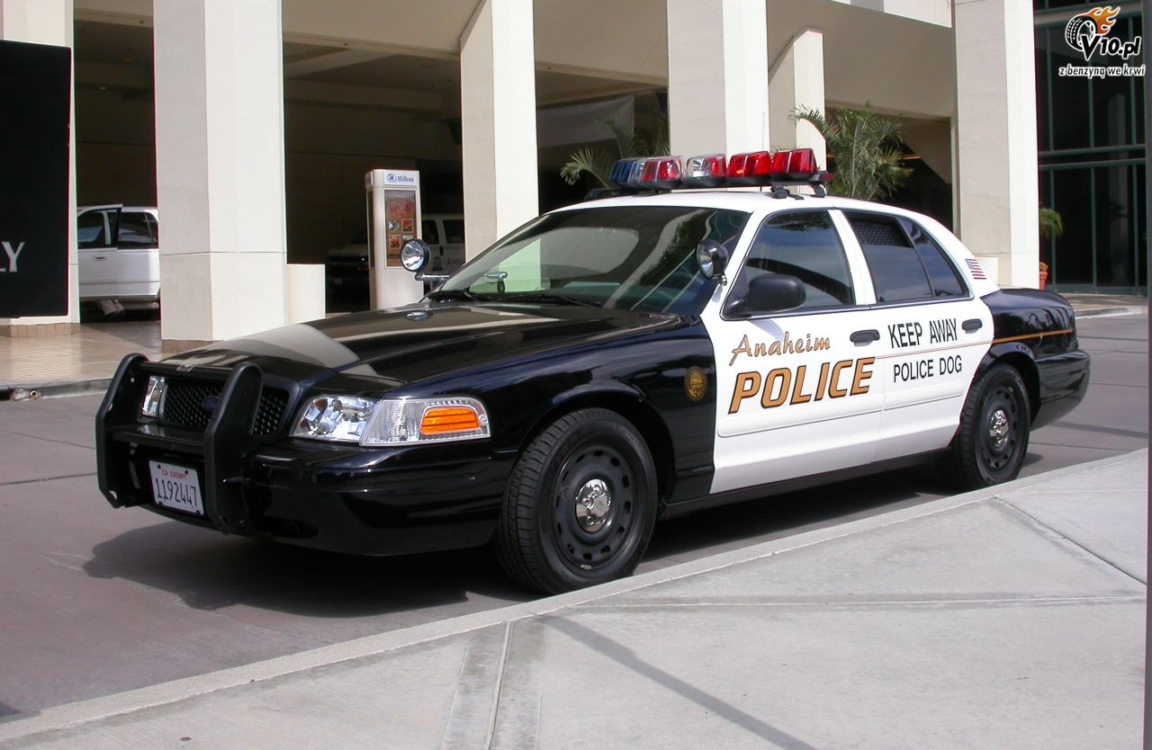 Ford Crown Victoria - ostatni prawdziwy krownik szos