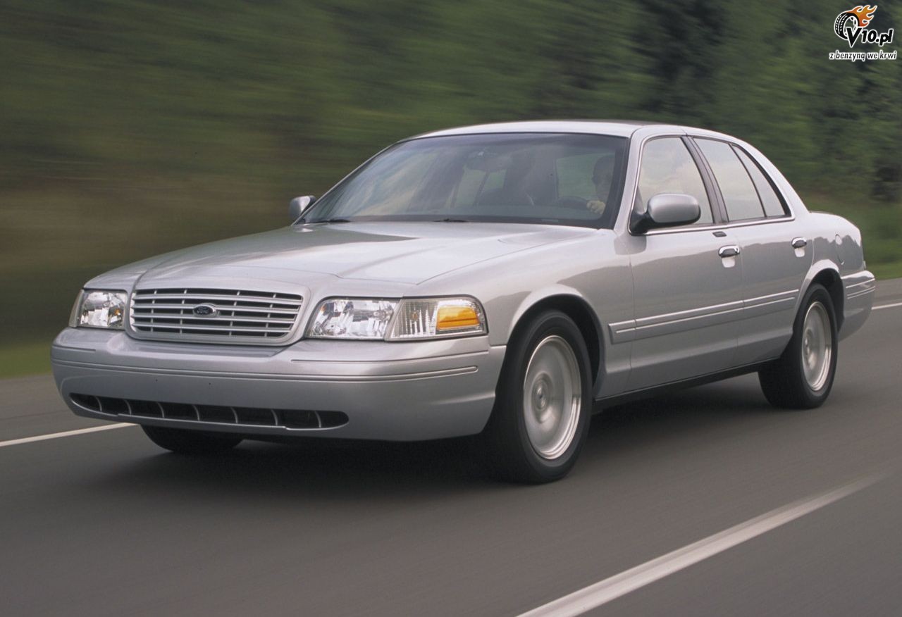Ford Crown Victoria - ostatni prawdziwy krownik szos