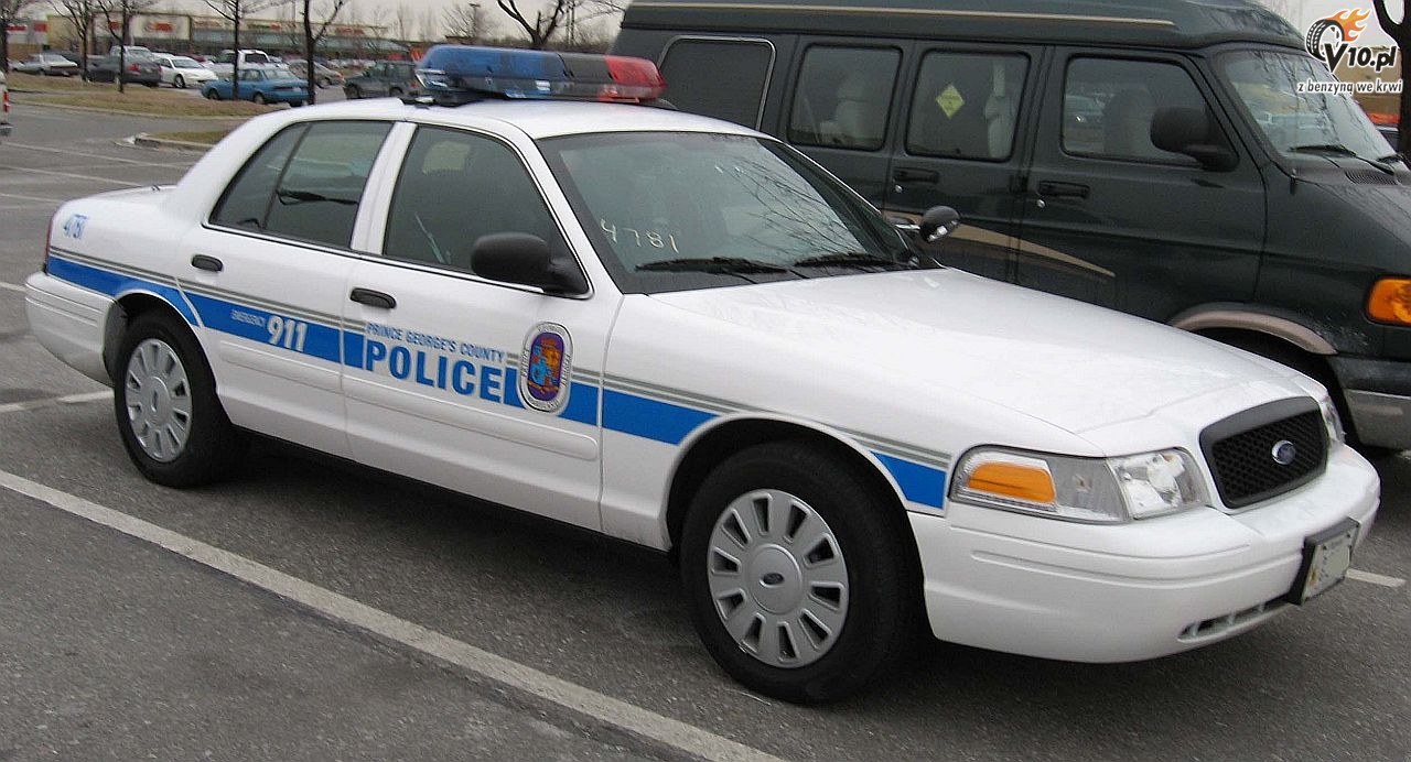 Ford Crown Victoria - ostatni prawdziwy krownik szos