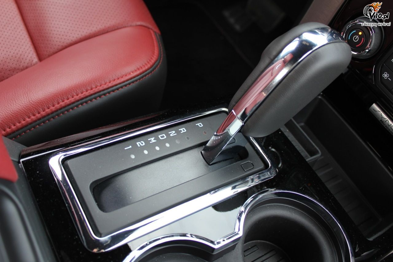 Ford F-150 Limited model na rok 2013