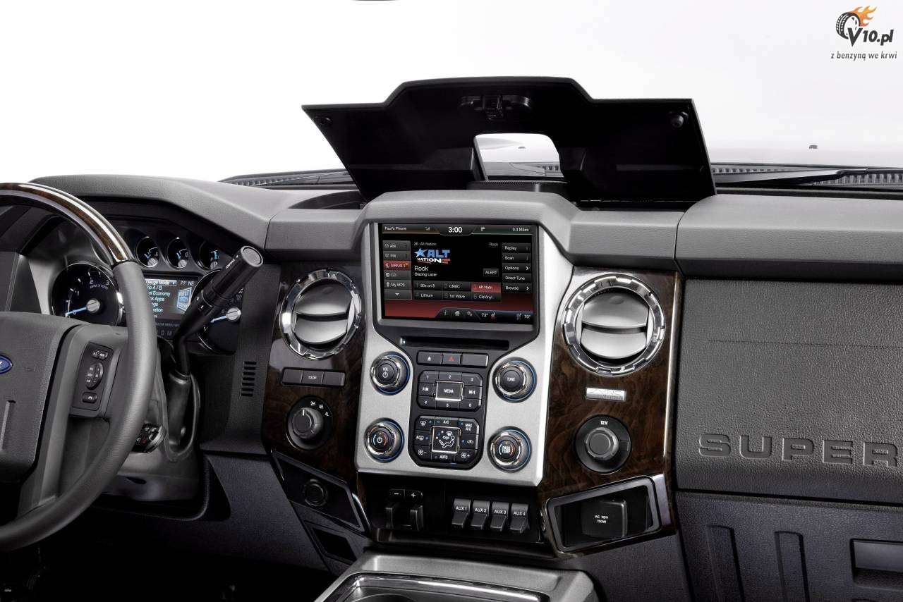 Ford F-Super Duty Platinium model 2013