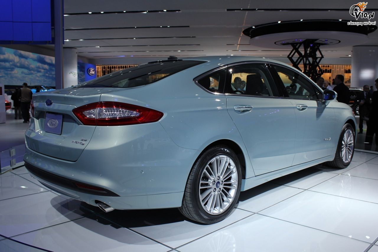 Nowy Ford Fusion