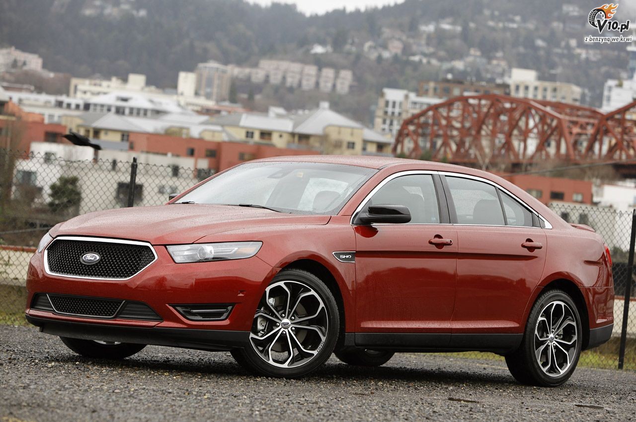 Ford Taurus SHO model na rok 2013