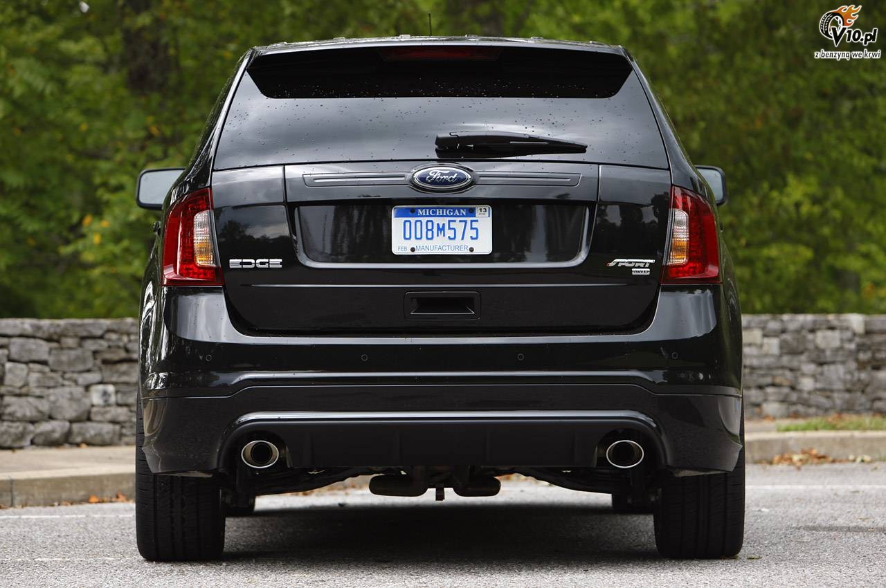Ford Edge Sport model 2011