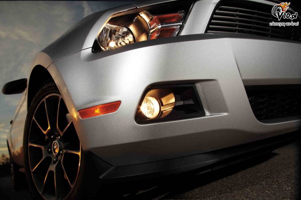 Ford Mustang lifting