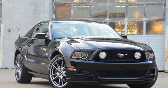 Ford Mustang GT model na rok 2014