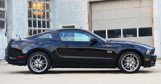 Ford Mustang GT model na rok 2014