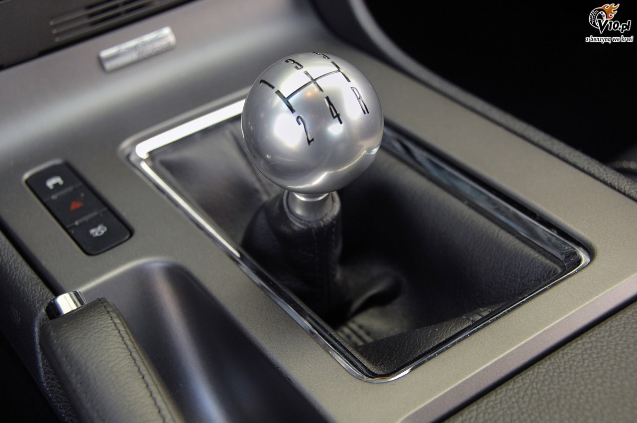 Ford Mustang GT model 2010