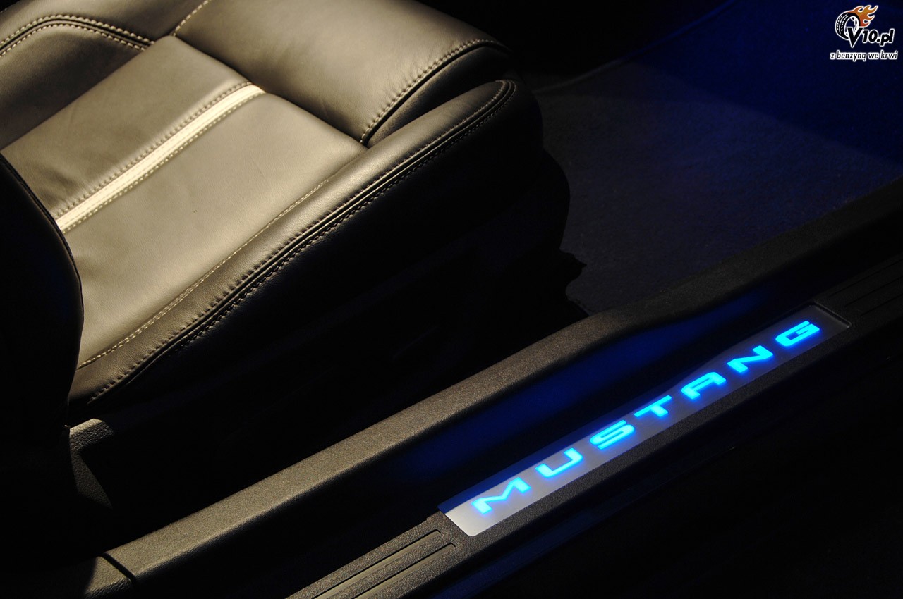 Ford Mustang GT model 2010
