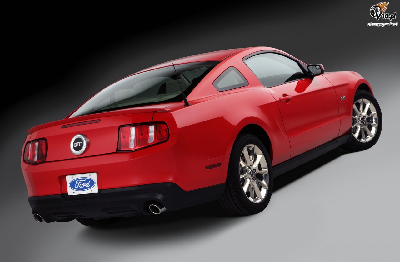 Ford Mustang GT model 2011