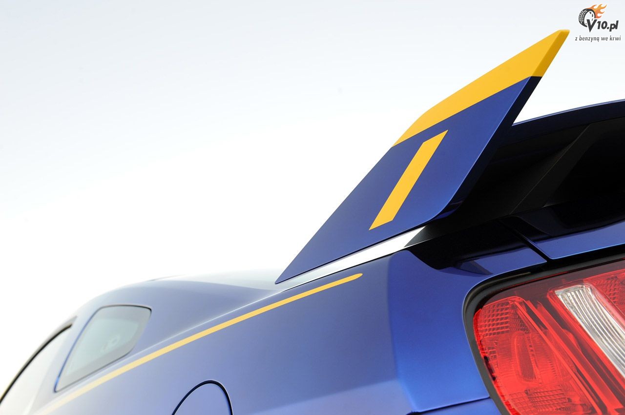 Ford Mustang Blue Angels - lotnicze inspiracje