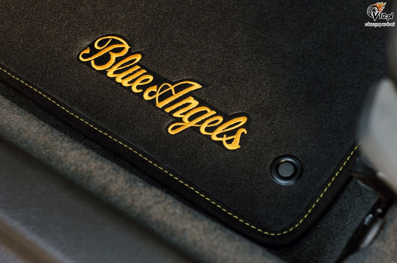 Ford Mustang Blue Angels - lotnicze inspiracje