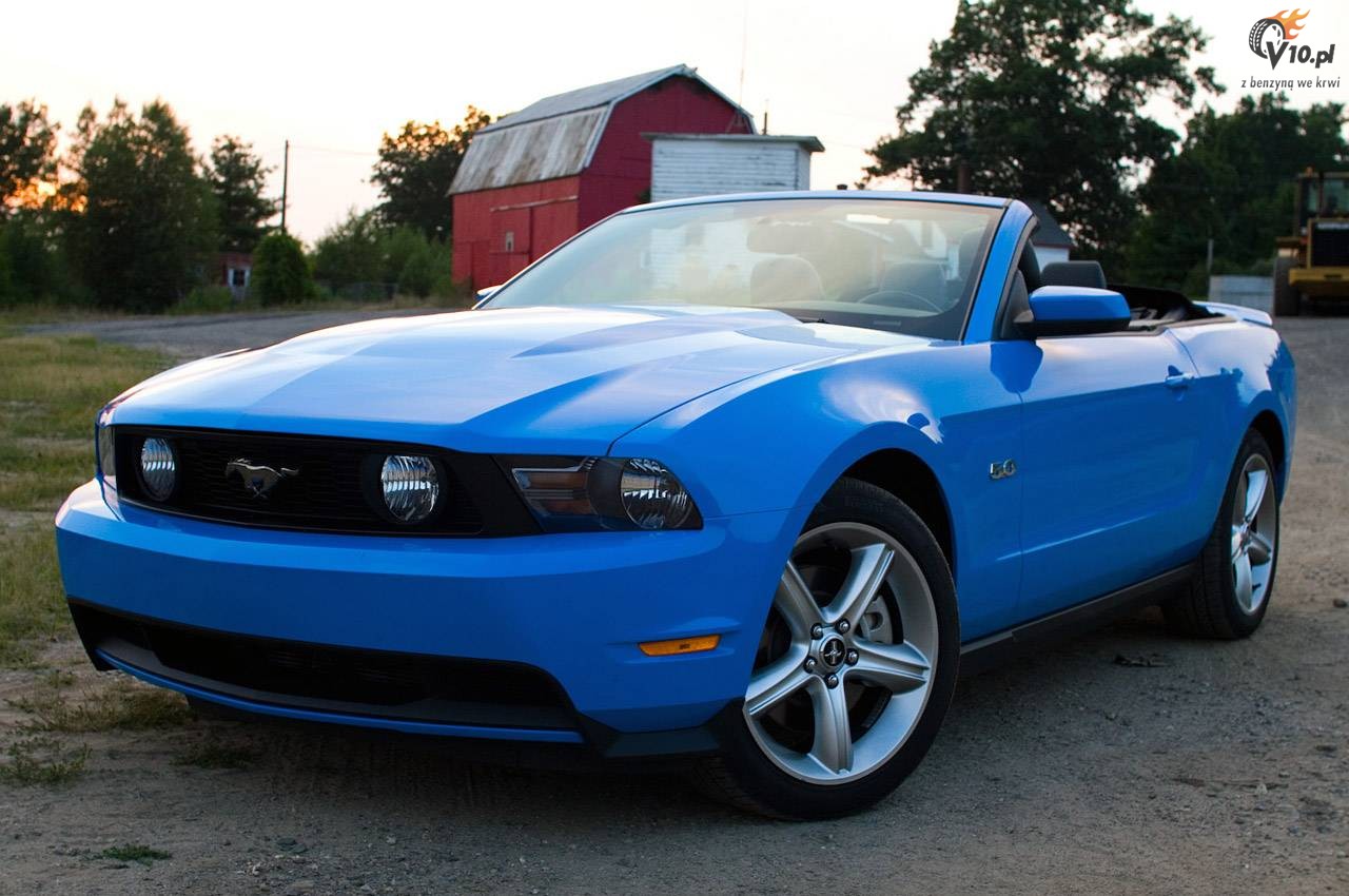 Ford Mustang GT kabriolet - model 2011