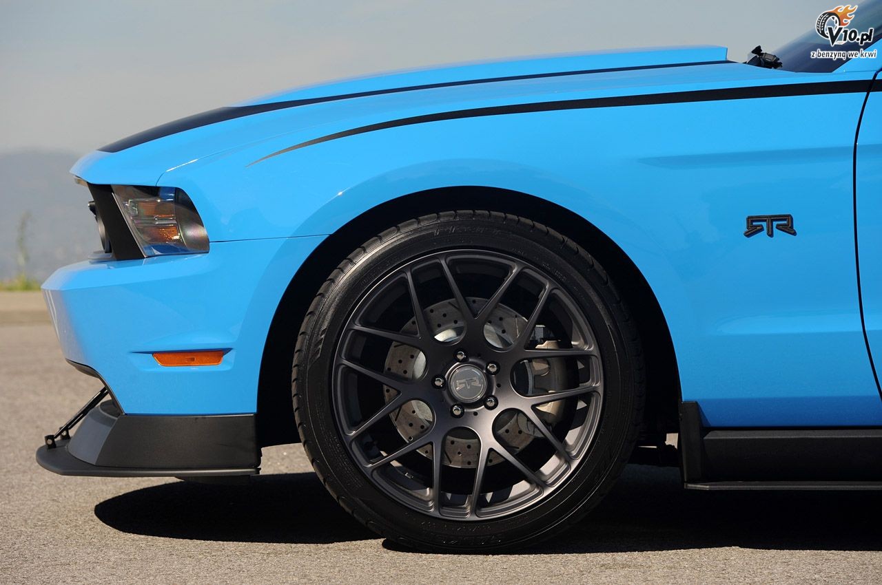 Ford Mustang RTR