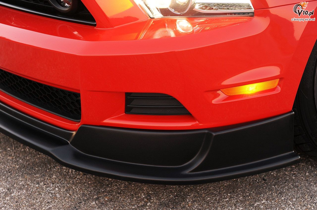 Ford Mustang RTR model na rok 2013
