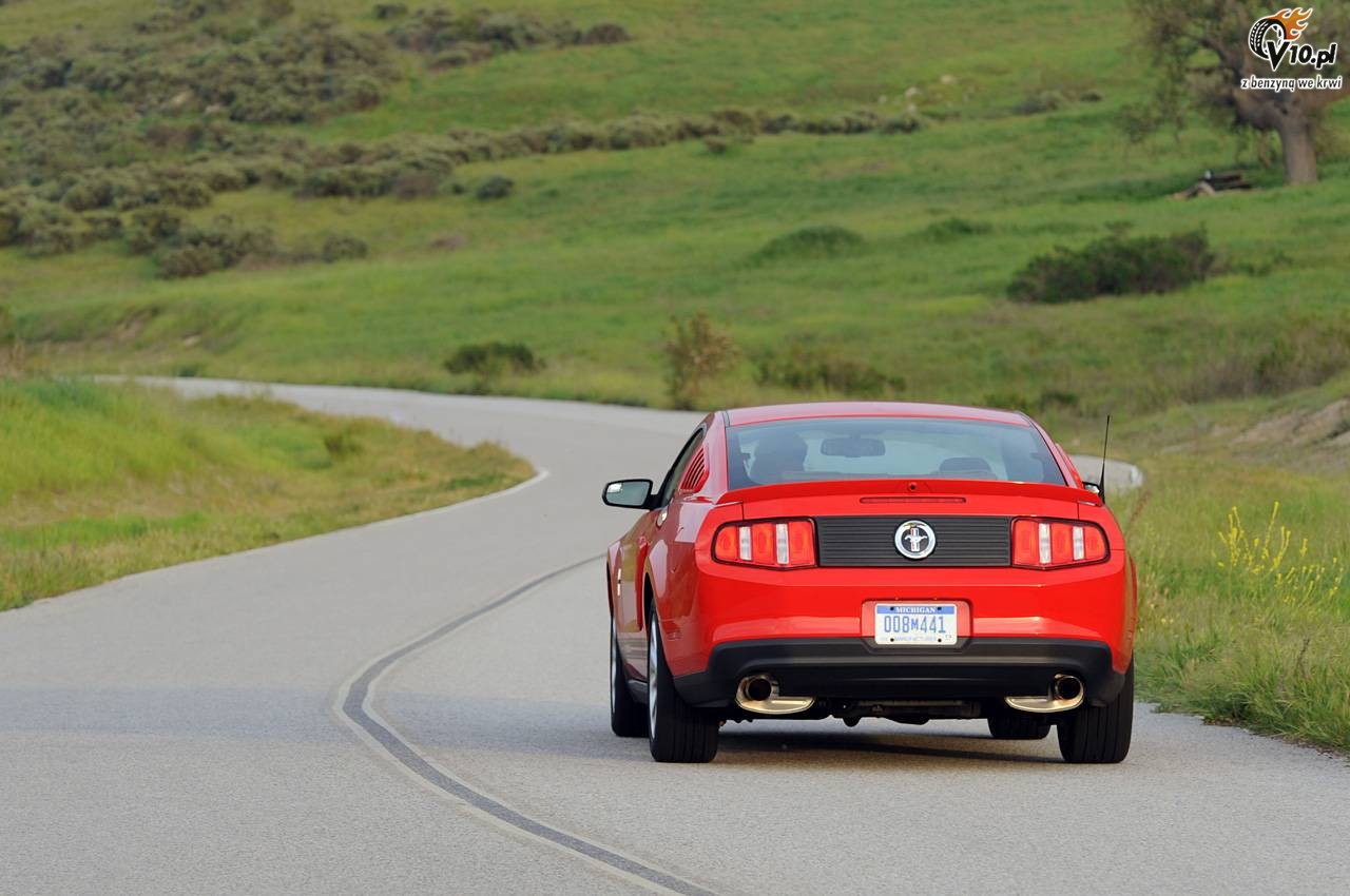 Ford Mustang V6 model 2011