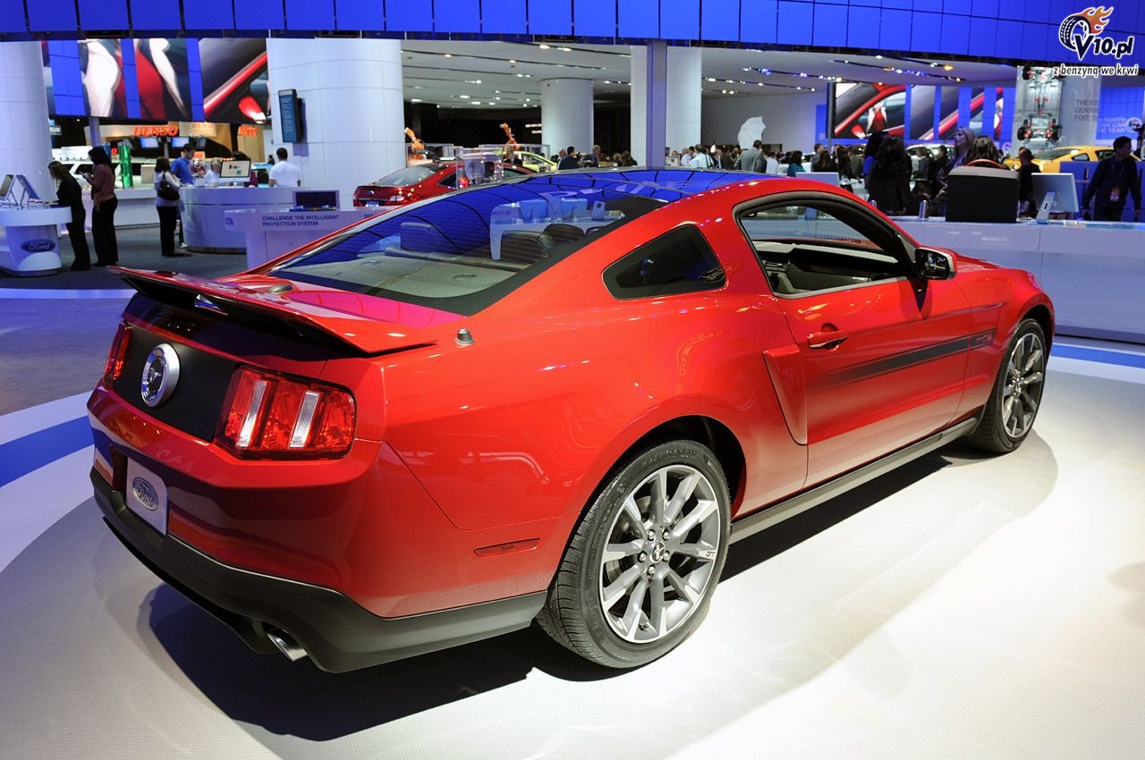 Ford Mustang GT/CS California Special